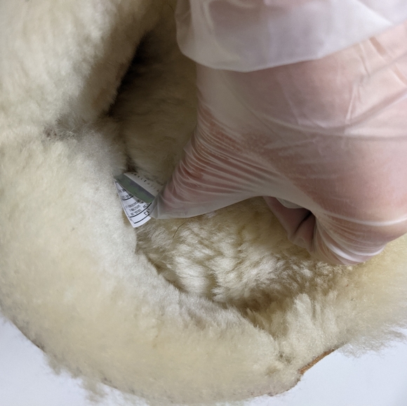 UGG boots - Picture 12 of 15